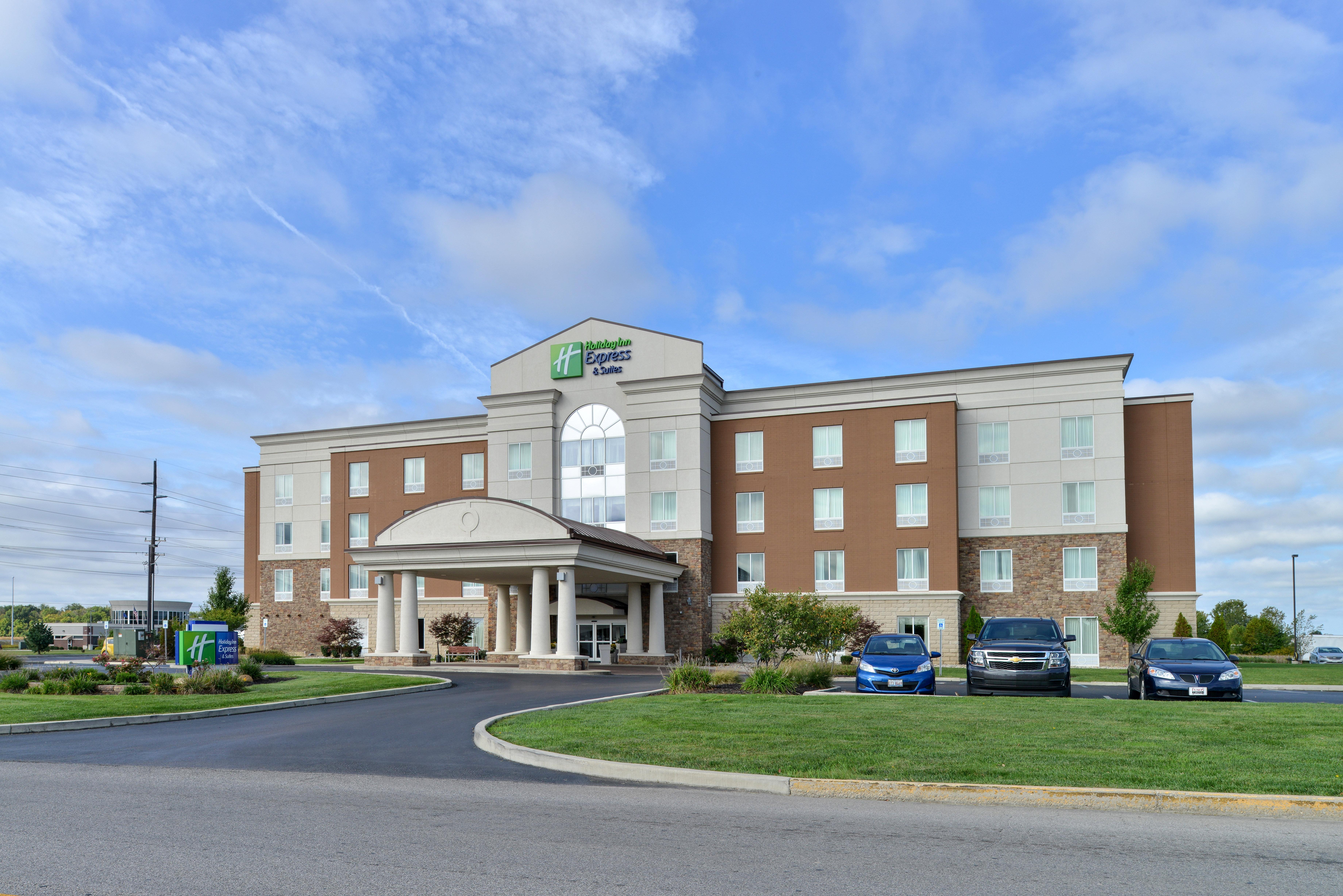 Holiday Inn Express Hotel & Suites Terre Haute By Ihg Екстериор снимка